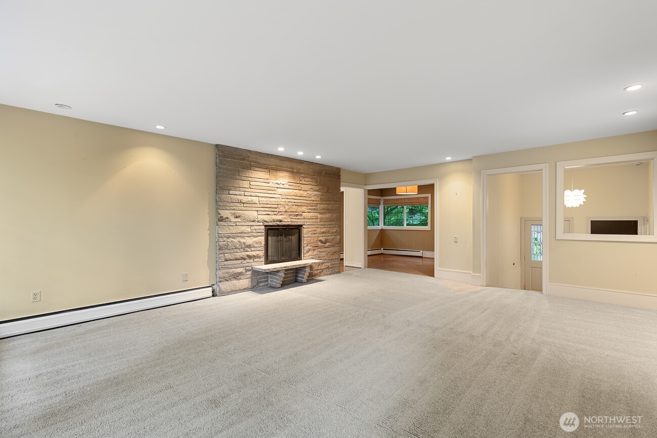 23607 3rd Avenue Southeast Bothell, WA 98021 - Photo 17 of 27 Gallery Image 17