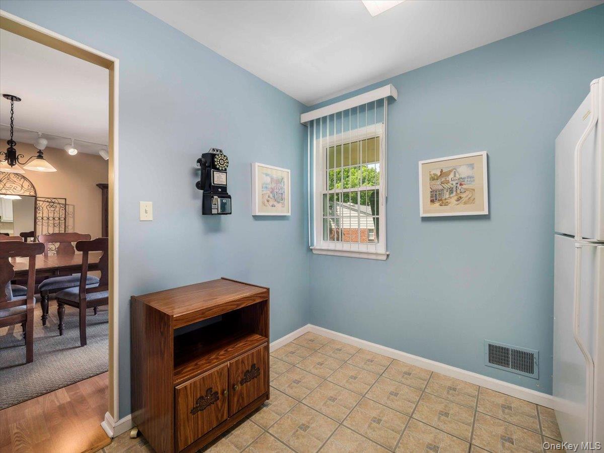80 Bon Aire Circle, Unit R12 Suffern, NY 10901 - Photo 9 of 21