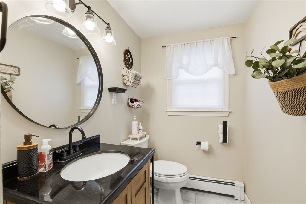 124 Louise Road Braintree, MA 02184 - Photo 15 of 28