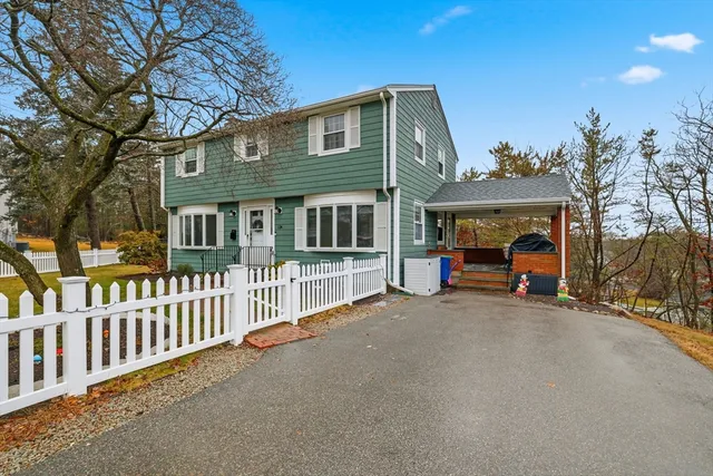$825,000 | 124 Louise Road, Braintree, MA 02184
