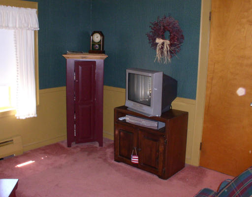 46 Croft Regis Road Westwood, MA 02090 - Photo 5 of 9 Gallery Image 5