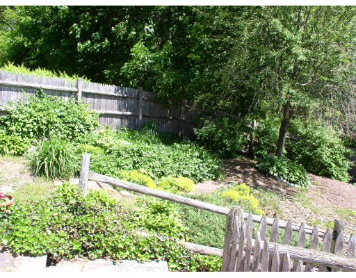 46 Croft Regis Road Westwood, MA 02090 - Photo 7 of 9 Gallery Image 7
