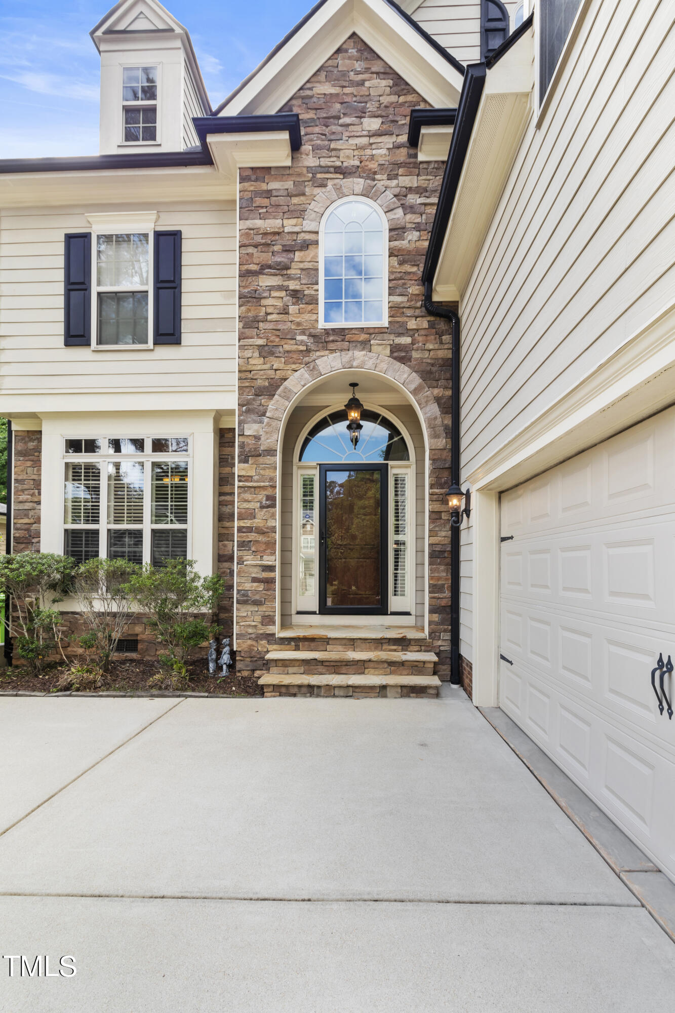 6507 Glendower Road Raleigh, NC 27613 - Photo 37 of 42 IMG_3329