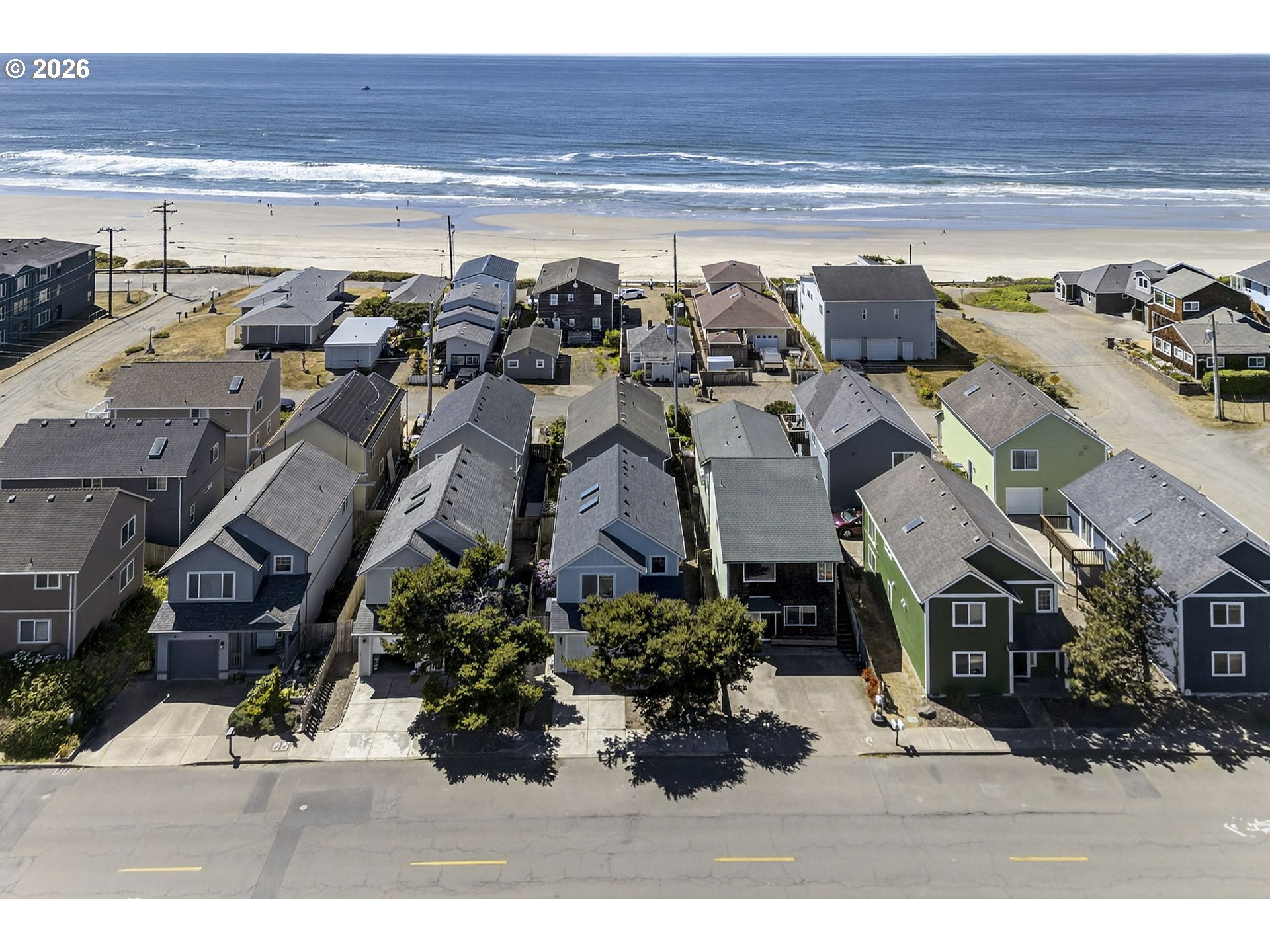 929 Northwest Spring Street Newport, OR 97365 - Photo 43 of 46 a picture of a building with a outdoor space
