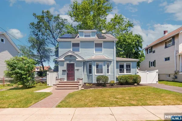 $599,000 | 330 Simons Avenue, Hackensack, NJ 07601