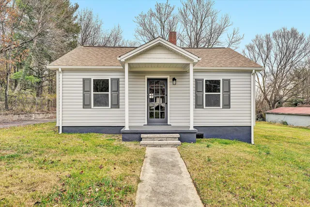 $199,950 | 809 Ward Street Northwest, Roanoke, VA 24017