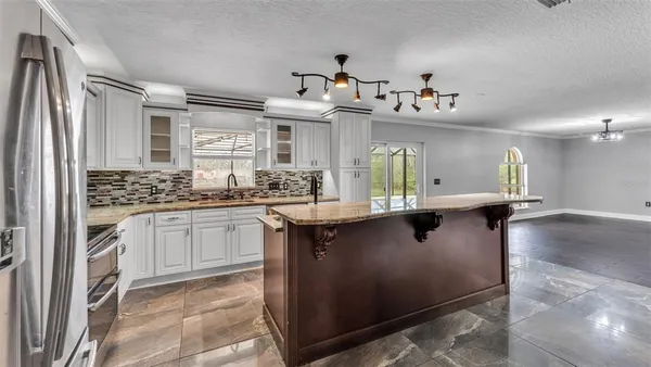 $625,000 | 5187 Spanish Oaks Lane, Lakeland, FL 33805