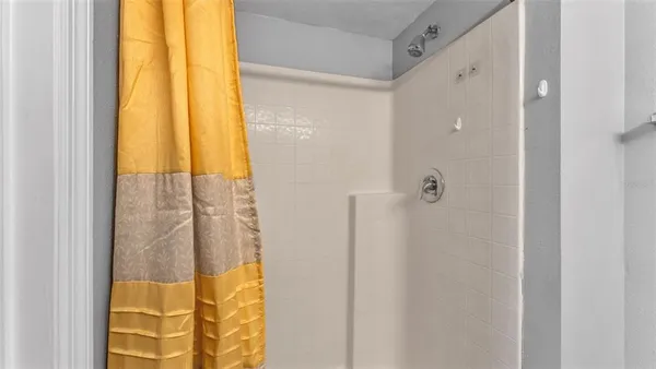 $625,000 | 5187 Spanish Oaks Lane, Lakeland, FL 33805