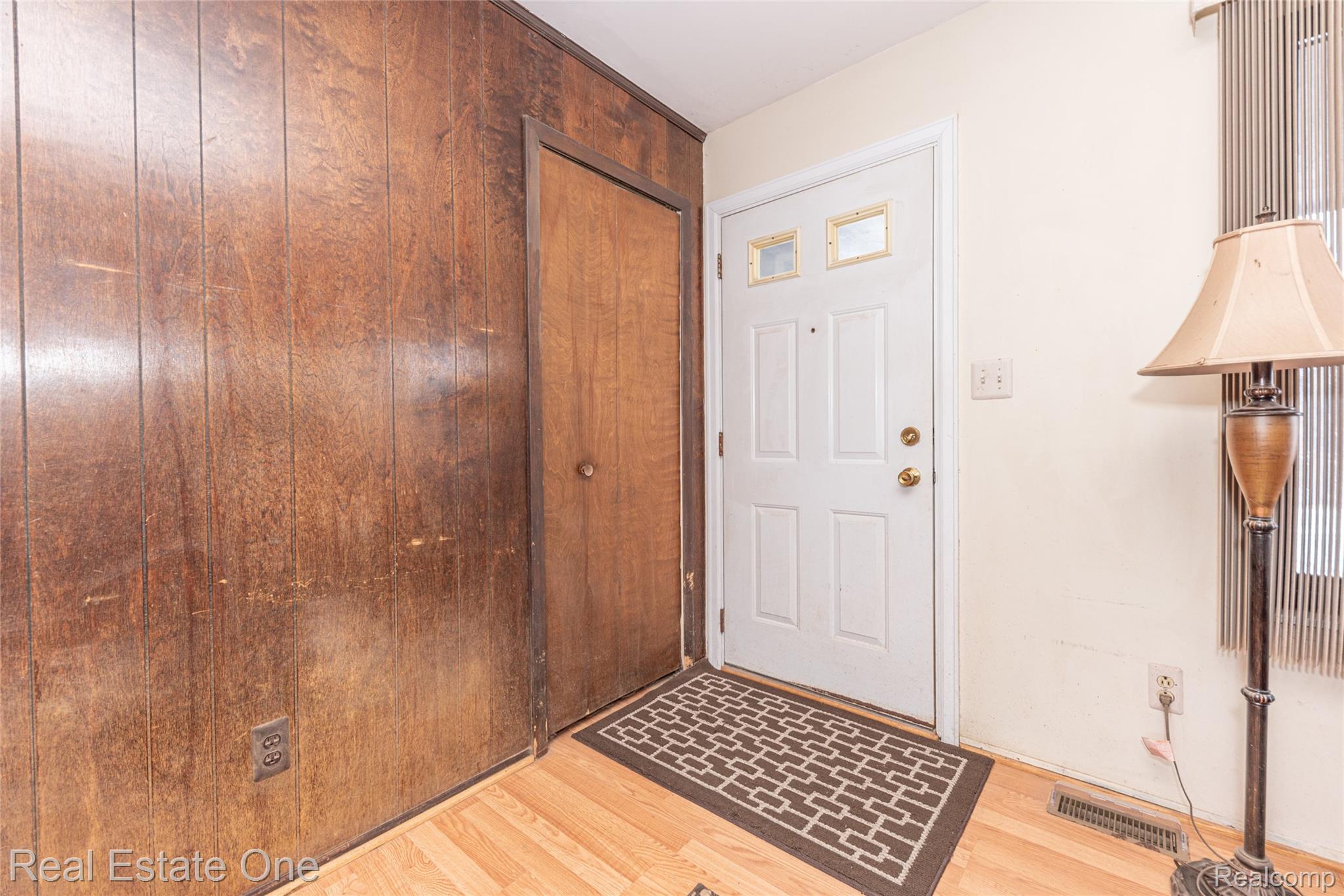 22700 Griswold Road South Lyon, MI 48178 - Photo 25 of 51 Entrance foyer featuring light flooring