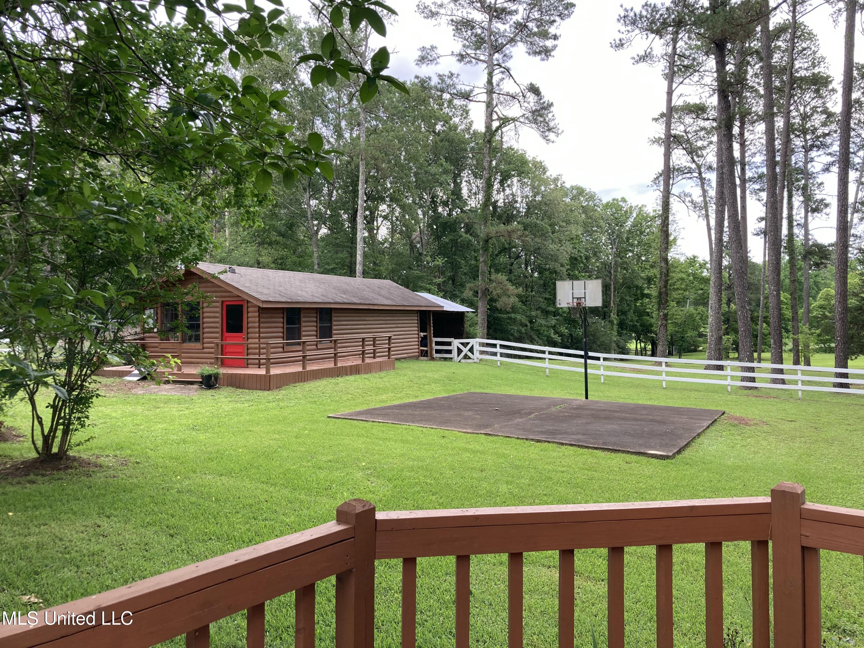 3830 Forest Hill Road Jackson, MS 39212 - Photo 13 of 49 IMG_1952 (1)