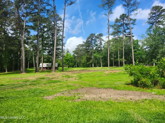 $520,000 | 3830 Forest Hill Road, Jackson, MS 39212