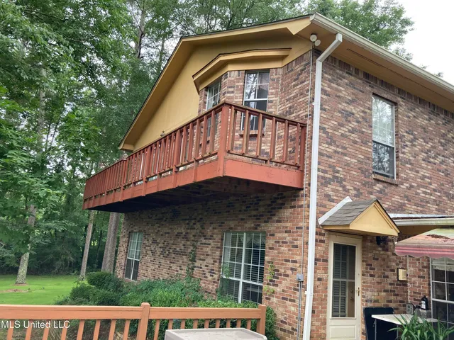 $520,000 | 3830 Forest Hill Road, Jackson, MS 39212