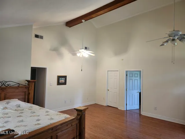 $520,000 | 3830 Forest Hill Road, Jackson, MS 39212