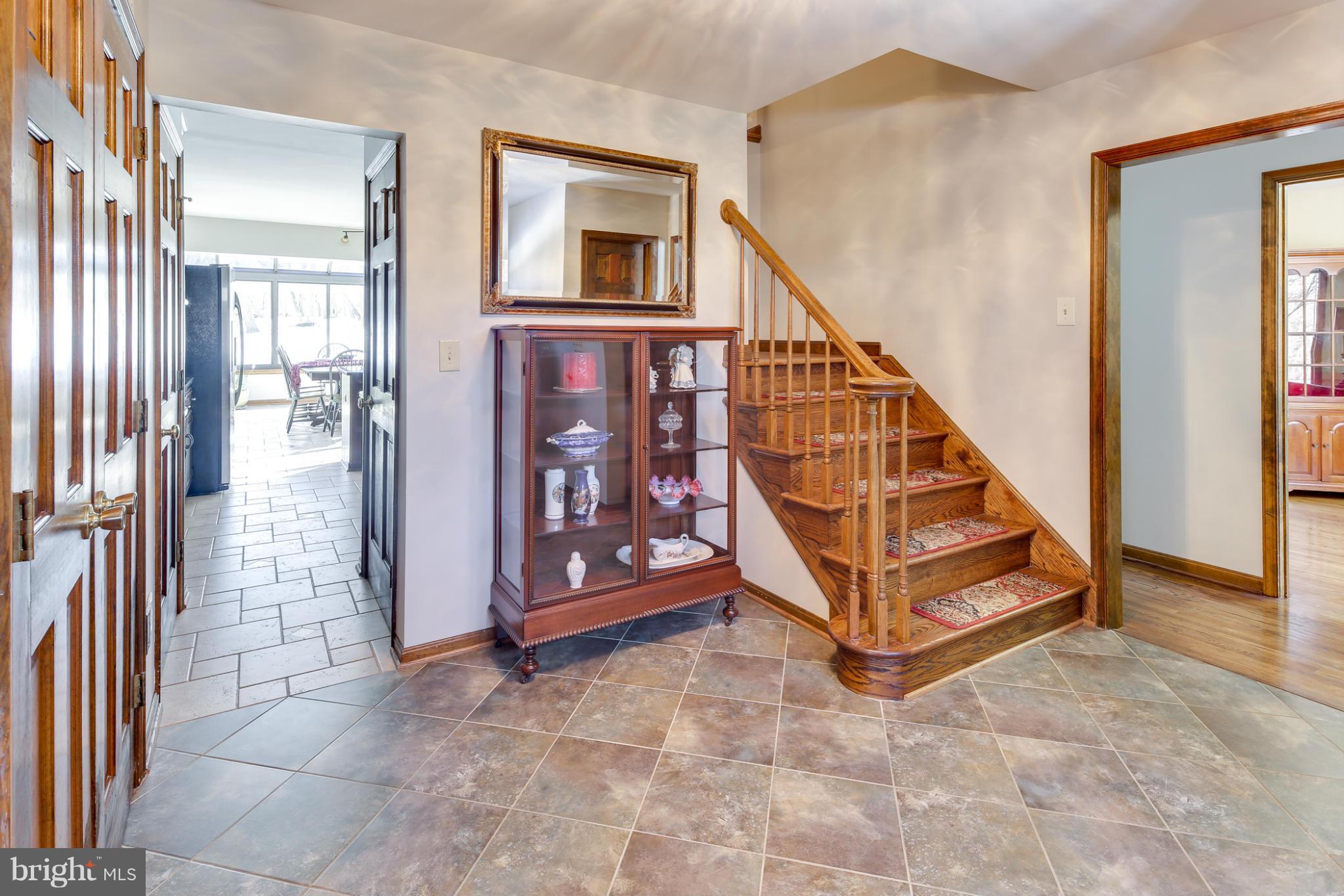4329 Bartholows Road Mount Airy, MD 21771 - Photo 12 of 29 Interior (General)