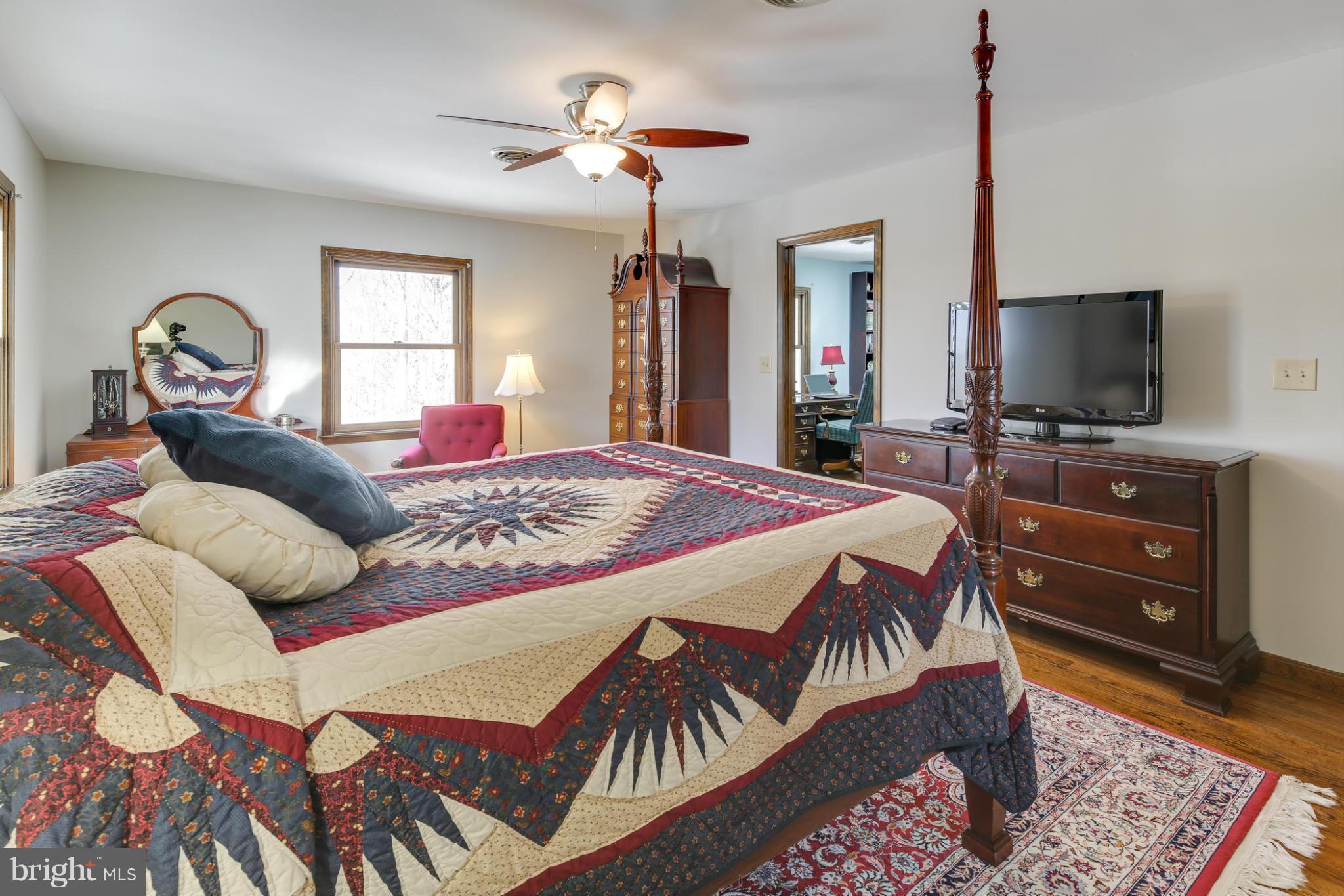 4329 Bartholows Road Mount Airy, MD 21771 - Photo 20 of 29 Bedroom (Master)