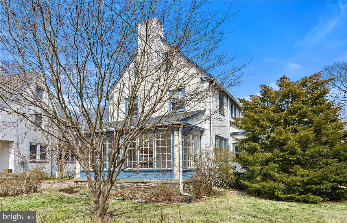 505 Merwyn Road Narberth, PA 19072 - Photo 2 of 36 Exterior Front