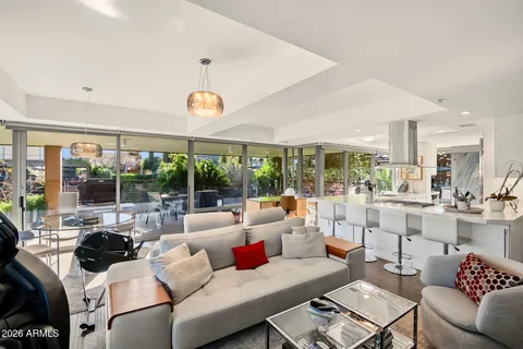 $1,350,000 | 7141 East Rancho Vista Drive, Unit 5001, Scottsdale, AZ 85251