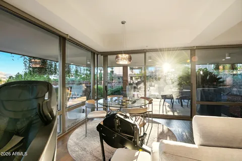 $1,350,000 | 7141 East Rancho Vista Drive, Unit 5001, Scottsdale, AZ 85251