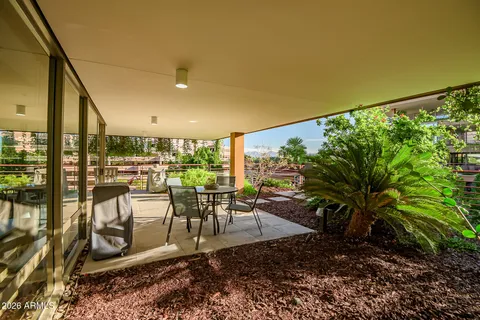 $1,350,000 | 7141 East Rancho Vista Drive, Unit 5001, Scottsdale, AZ 85251