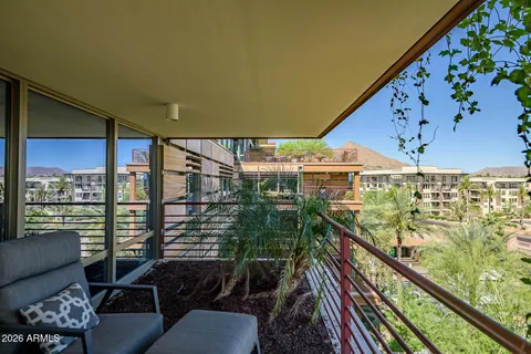 $1,350,000 | 7141 East Rancho Vista Drive, Unit 5001, Scottsdale, AZ 85251