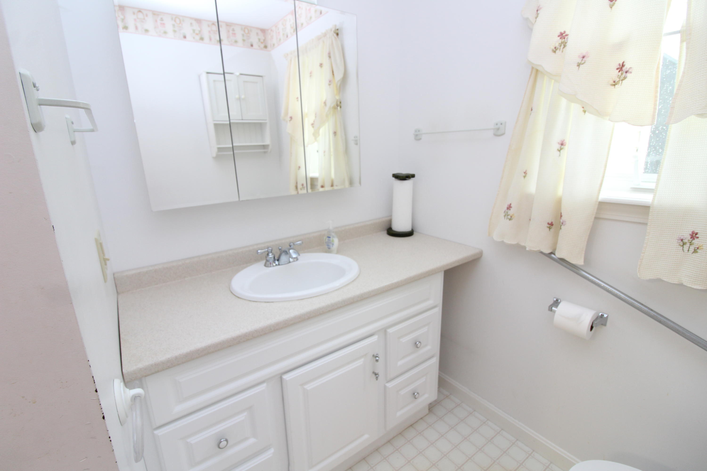 117 Crestmont Road Bangor, ME 04401 - Photo 18 of 44 IMG_0044