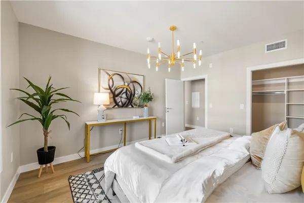 $1,085,000 | 39 South Los Robles Avenue, Unit 6010, Pasadena, CA 91101