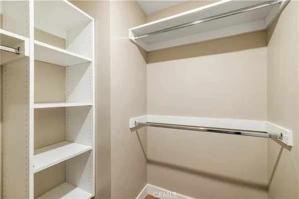 $1,085,000 | 39 South Los Robles Avenue, Unit 6010, Pasadena, CA 91101