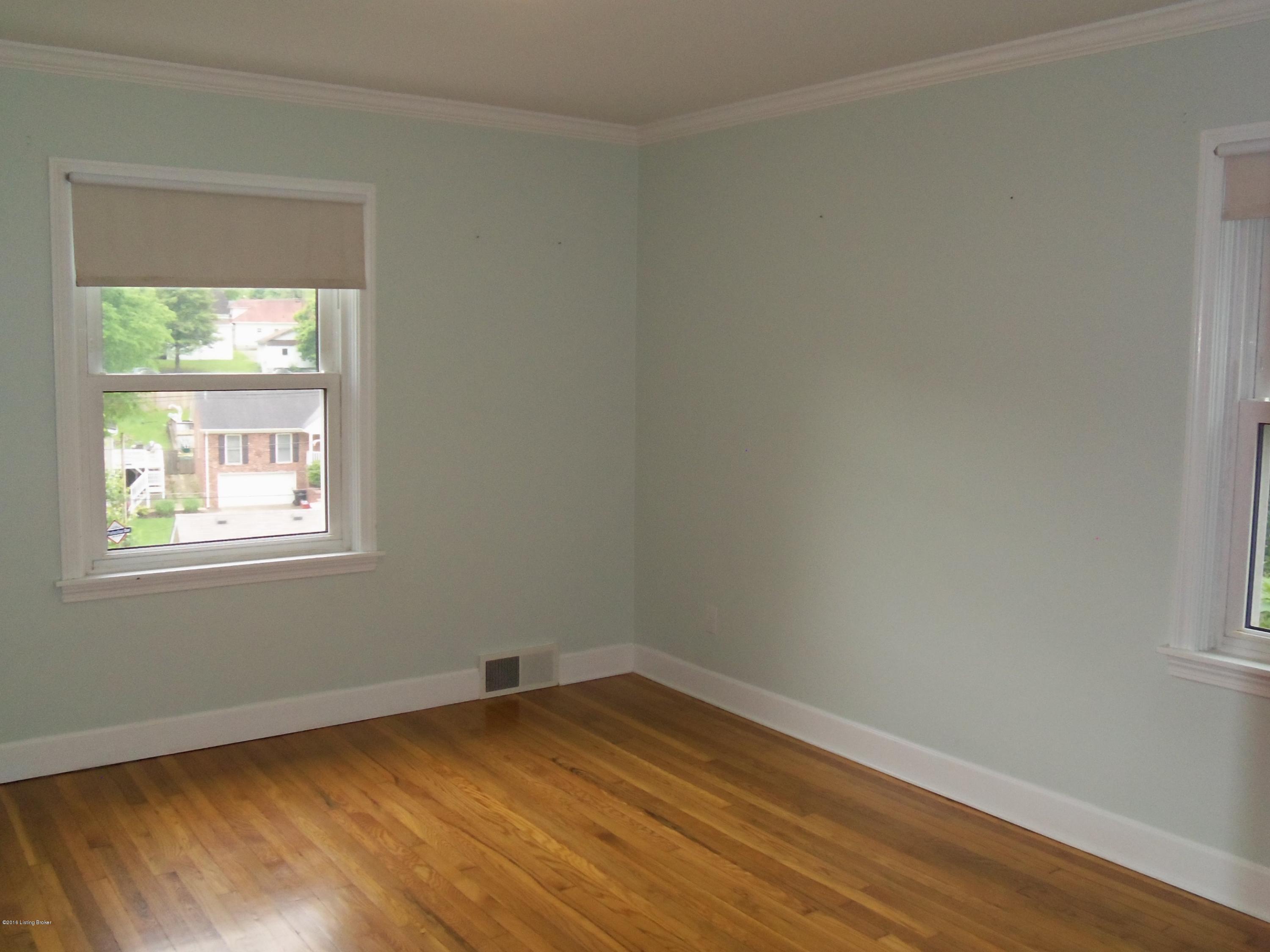 73 Callabell Road Louisville, KY 40206 - Photo 54 of 57 100_2390