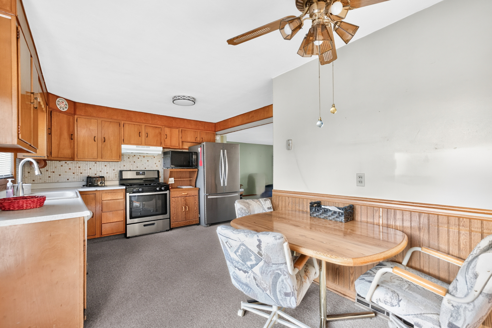 508 South 5th Street Malta, IL 60150 - Photo 13 of 30