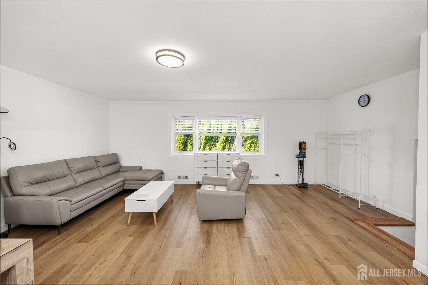 6 Chalmers Road East Brunswick, NJ 08816 - Photo 12 of 33