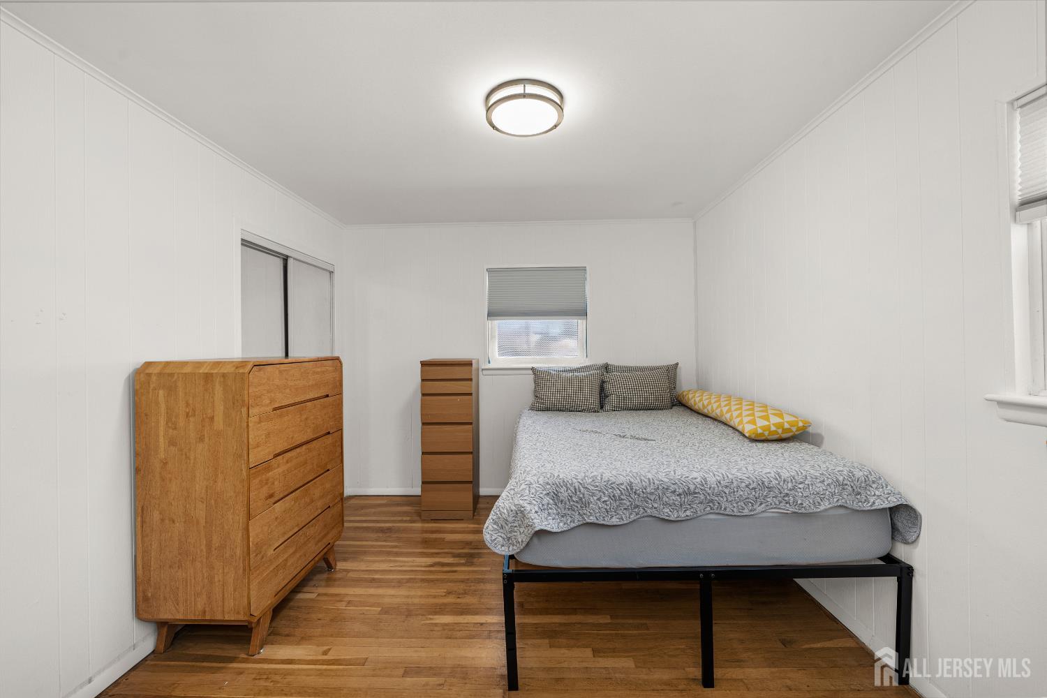 6 Chalmers Road East Brunswick, NJ 08816 - Photo 18 of 33