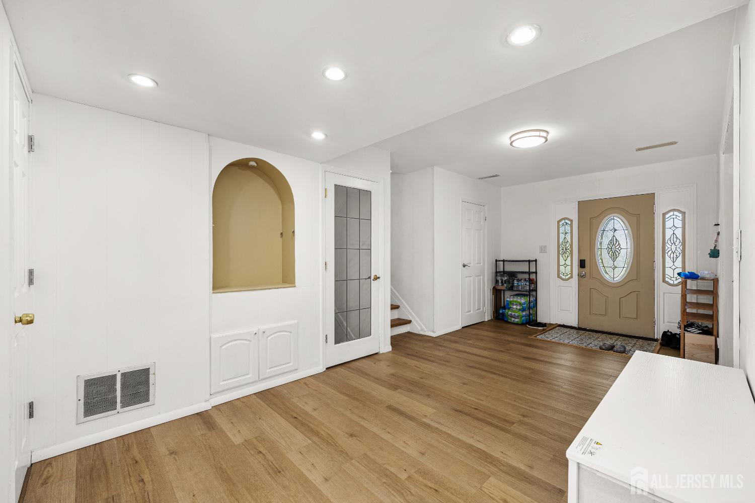 6 Chalmers Road East Brunswick, NJ 08816 - Photo 26 of 33