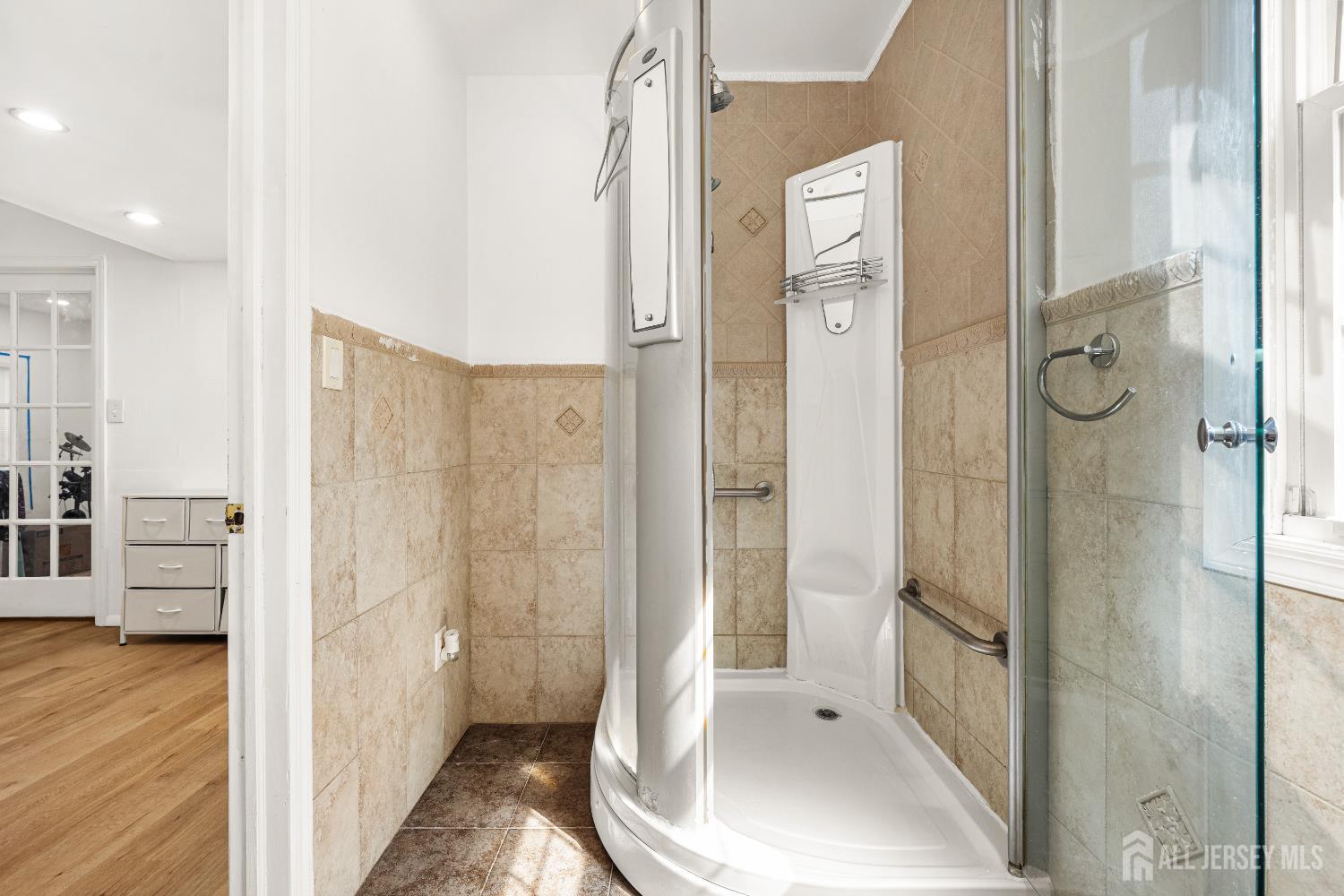 6 Chalmers Road East Brunswick, NJ 08816 - Photo 28 of 33