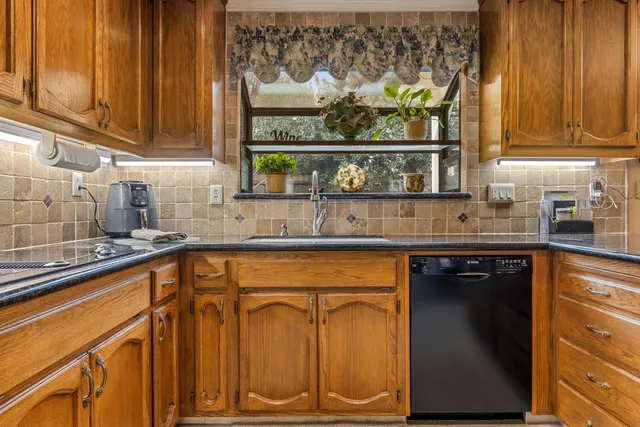 $620,000 | 1807 Orchis Court, Lodi, CA 95242