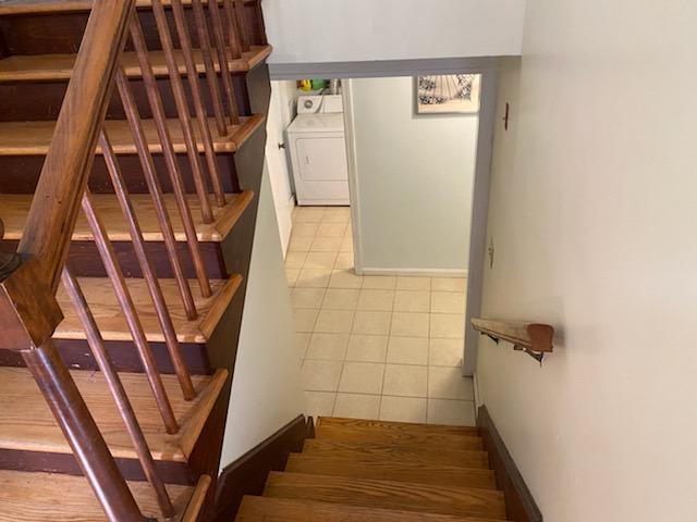 14 Merrill Road Freeport, ME 04032 - Photo 14 of 28 steps down
