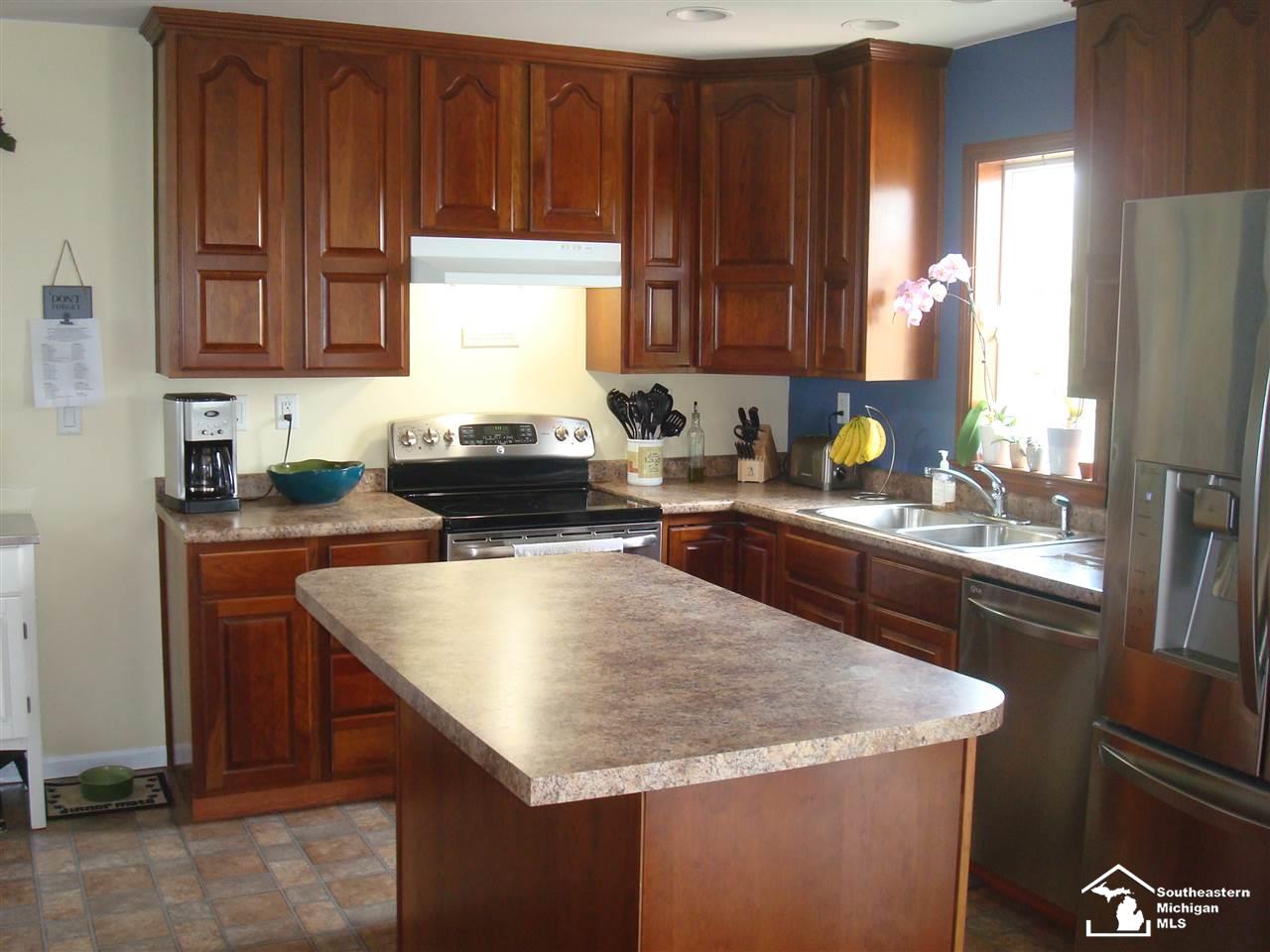 12350 Timbers Road Carleton, MI 48117 - Photo 10 of 19