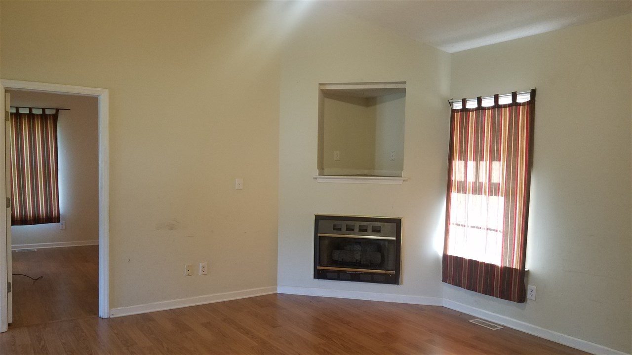 222 Old Roberts Road Benson, NC 27504 - Photo 3 of 14 Photo 3