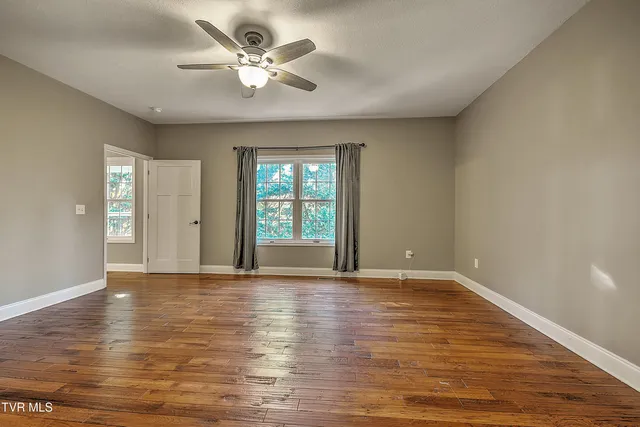 $575,000 | 249 Oak View Circle, Bristol, TN 37620