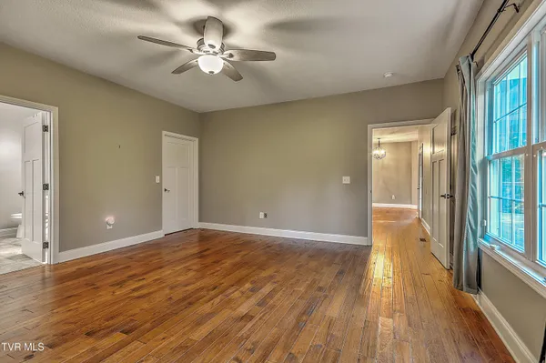 $549,900 | 249 Oak View Circle, Bristol, TN 37620