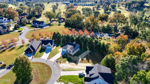 $549,900 | 249 Oak View Circle, Bristol, TN 37620