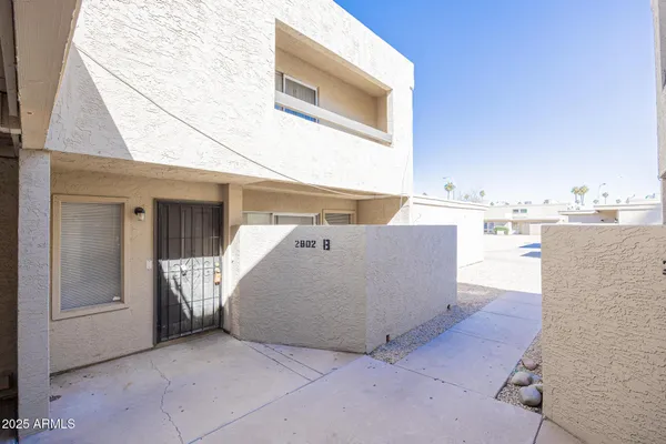 $1,050 | 2802 North 43rd Avenue, Unit B, Phoenix, AZ 85009