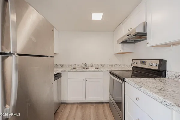 $1,050 | 2802 North 43rd Avenue, Unit B, Phoenix, AZ 85009