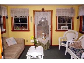 31 Kendall Pond Road Londonderry, NH 03053 - Photo 7 of 9 Gallery Image 7
