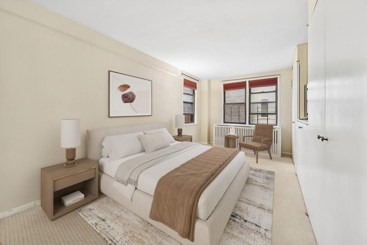 241 East 76th Street, Unit 5J Manhattan, NY 10021 - Photo 8 of 11