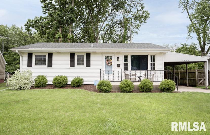 2439 Sussex Road Springfield, IL 62703 - Photo 1 of 20
