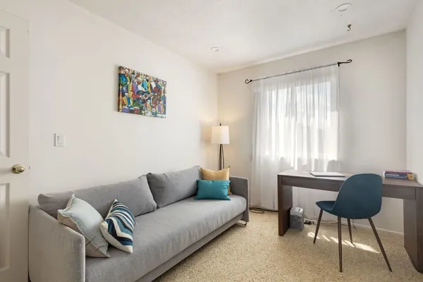 $210,000 | 1240 Cove Drive, Unit 221D, Prospect Heights, IL 60070