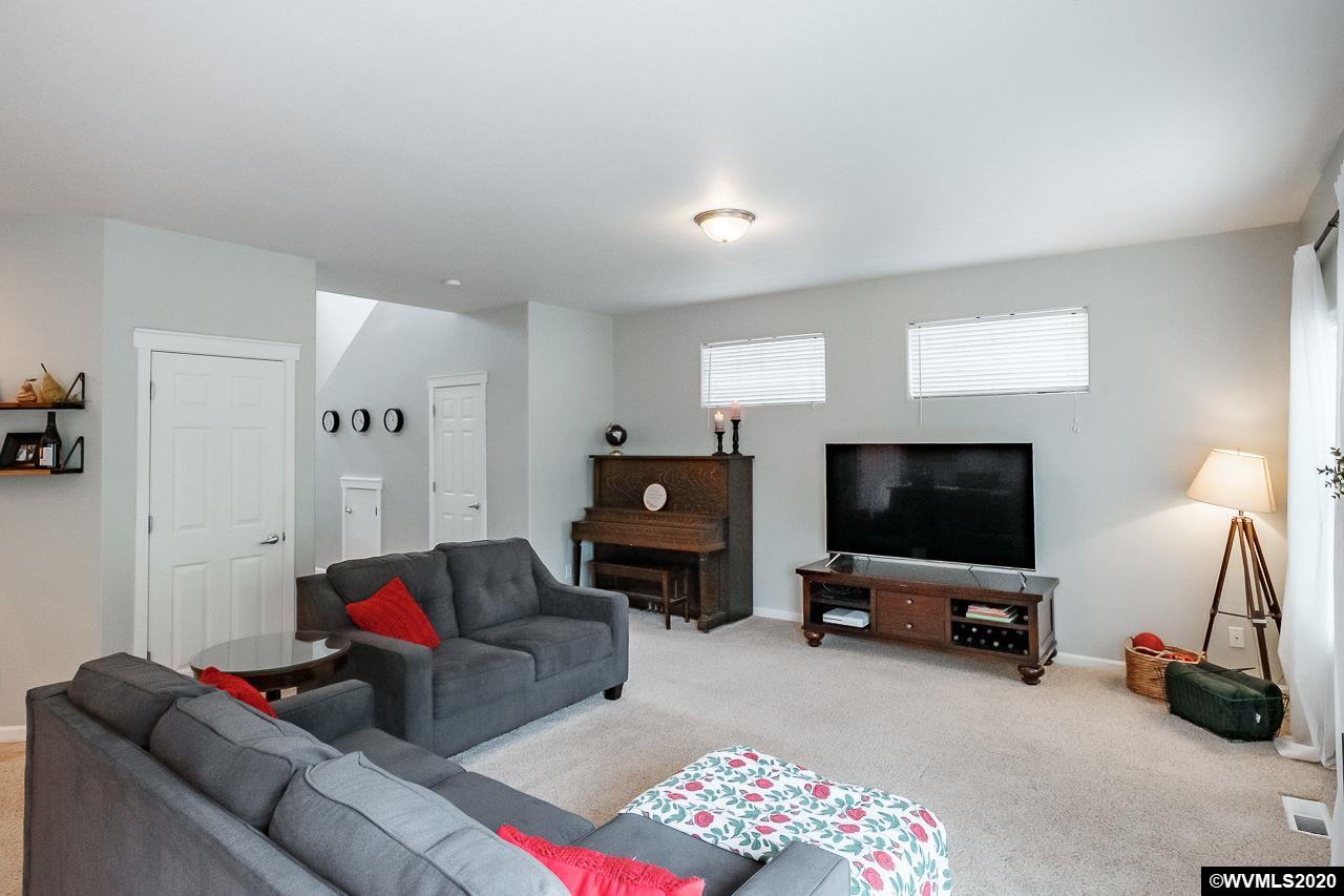 648 Jasmine Circle, Unit CL Independence, OR 97351 - Photo 9 of 42