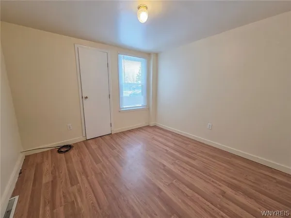 $1,095 | 38 North Main Street, Royalton, NY 14105