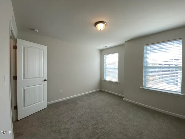 $2,000 | 760 Creekway Drive, Fuquay-Varina, NC 27526