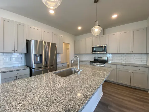 $2,000 | 760 Creekway Drive, Fuquay-Varina, NC 27526
